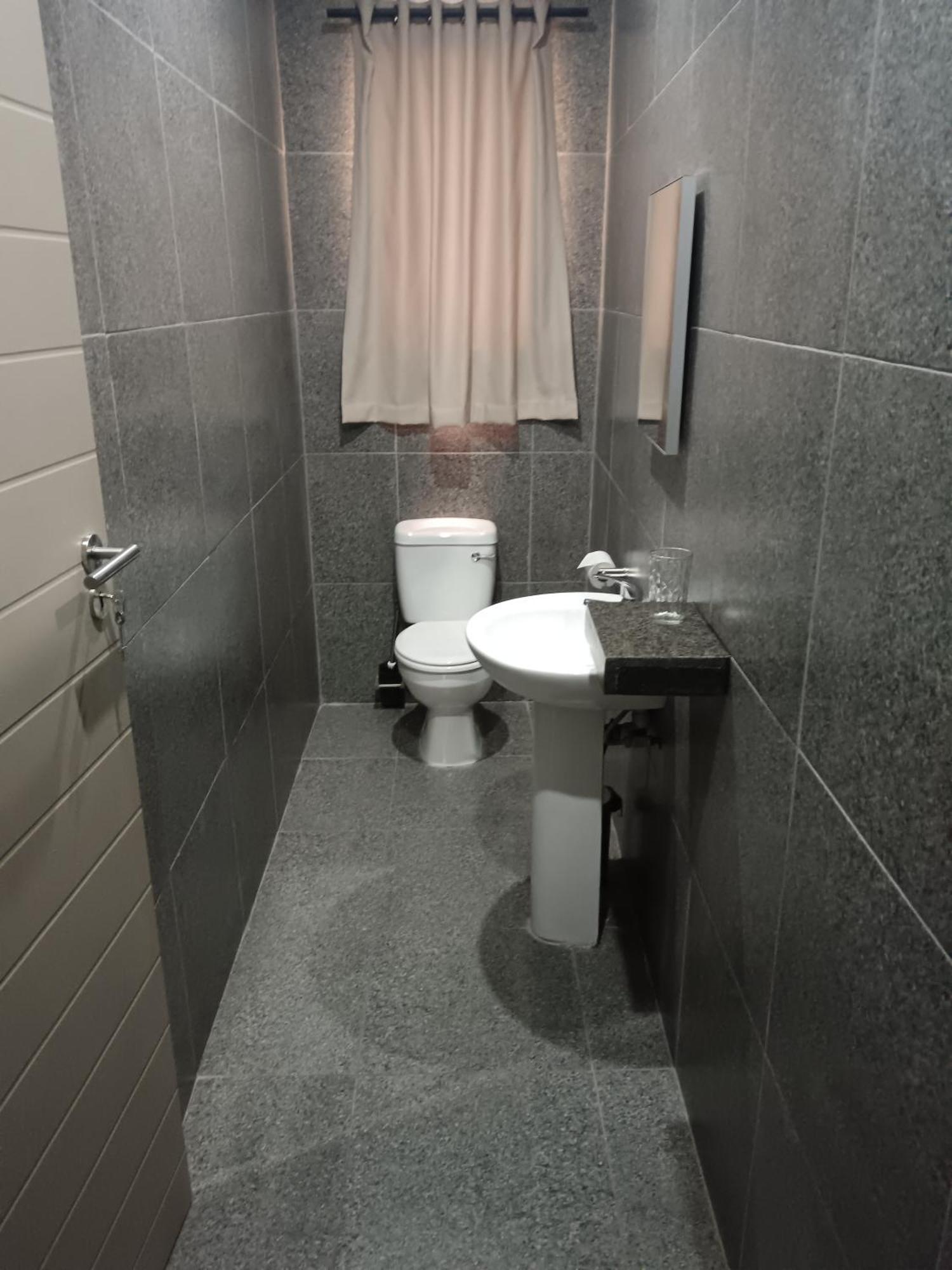 Calvinia Hotel Zewnętrze zdjęcie